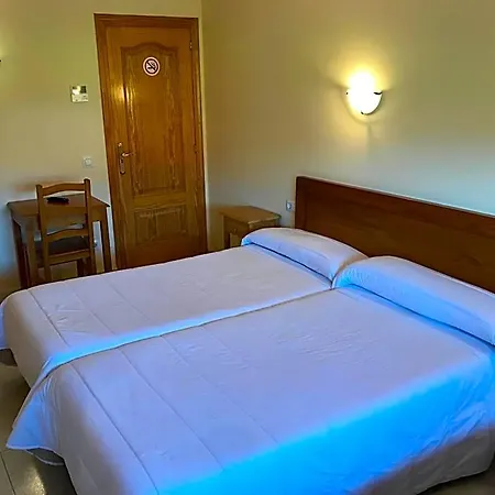 Restaurante Tulipanes فندق بونتيفيذرا